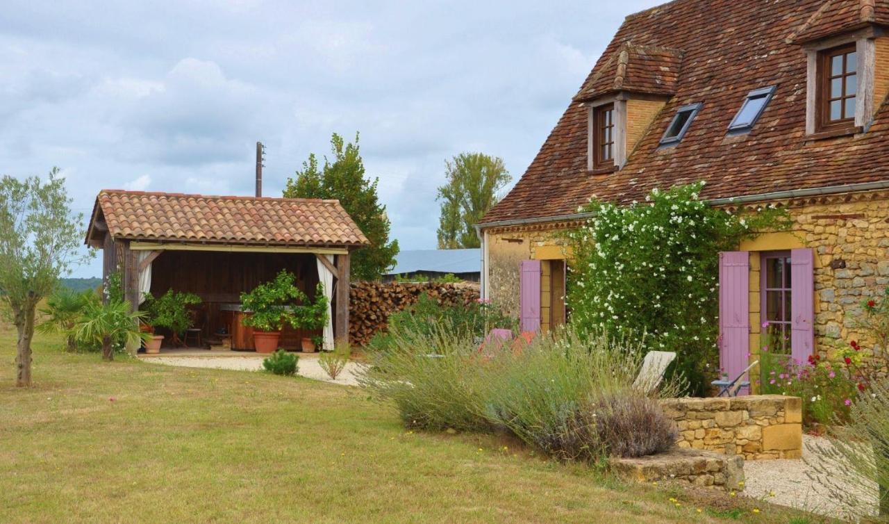 Chambre D'Hotes La Ferme De La Croix. Saint-Avit-Sénieur Exteriör bild