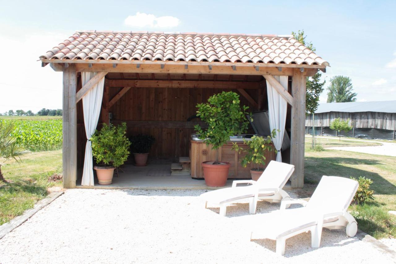 Chambre D'Hotes La Ferme De La Croix. Saint-Avit-Sénieur Exteriör bild